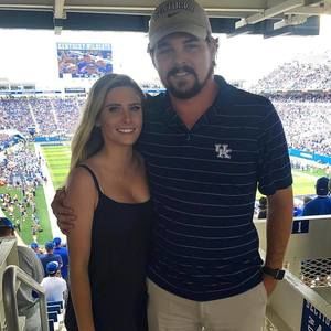 Meet your Posher, Brady